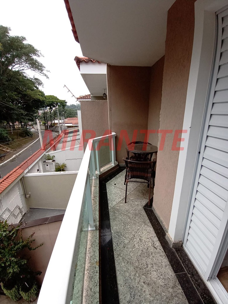 Sobrado de 225m² com 3 quartos em Vila Irmaos Arnoni
