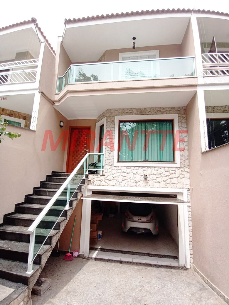 Sobrado de 225m² com 3 quartos em Vila Irmaos Arnoni