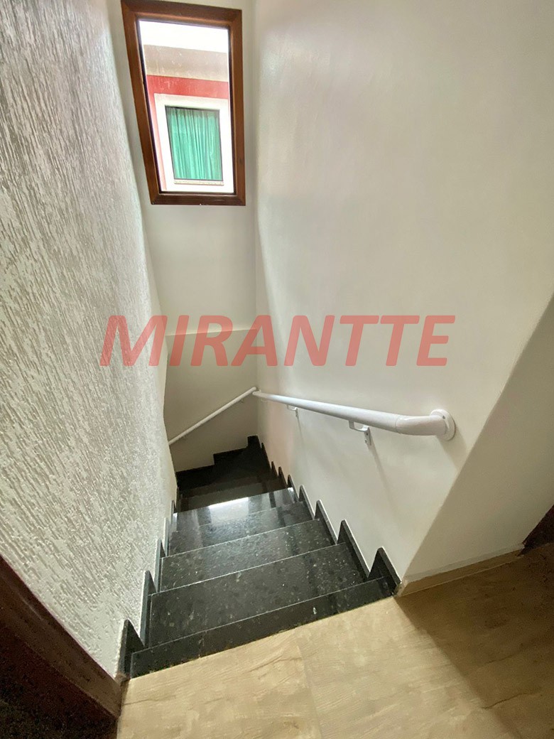 Sobrado de 225m² com 3 quartos em Vila Irmaos Arnoni