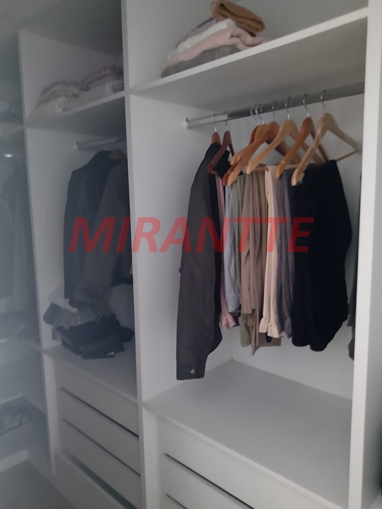 Sobrado de 225m² com 3 quartos em Vila Irmaos Arnoni