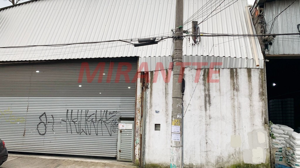 Galpao de 2800m² em Vila Galvão