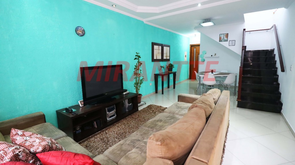 Sobrado de 161m² com 3 quartos em Vila Gustavo