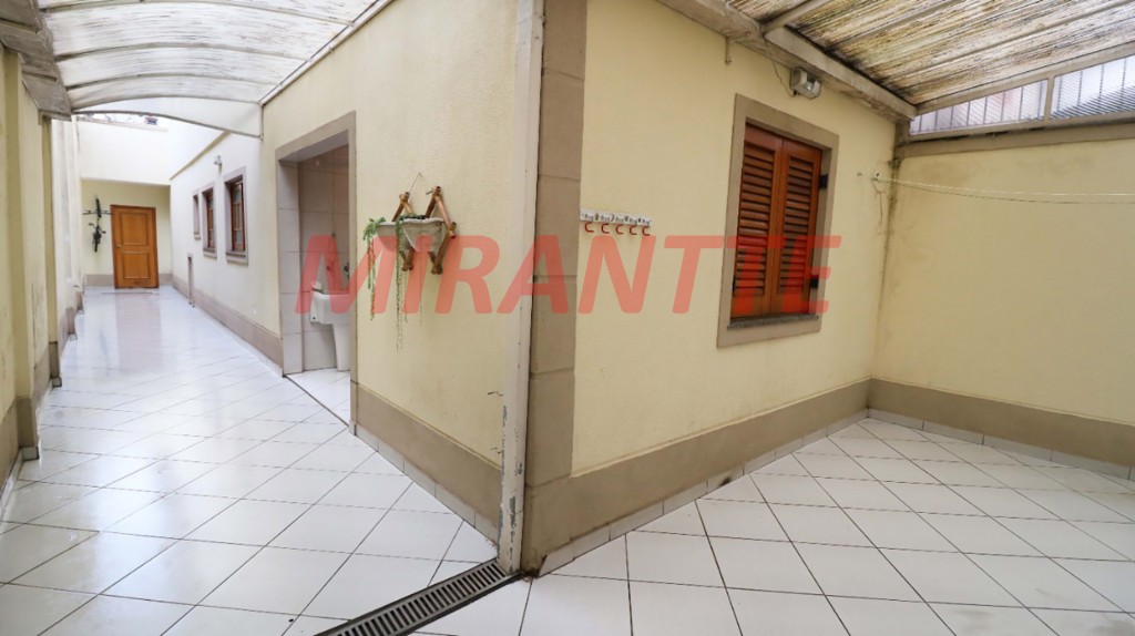 Sobrado de 161m² com 3 quartos em Vila Gustavo