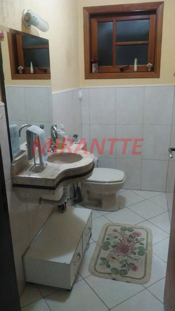 Sobrado de 161m² com 3 quartos em Vila Gustavo
