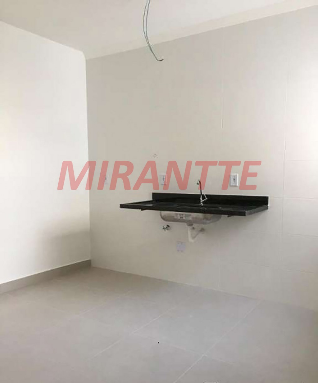 Apartamento de 39m² com 1 quarto em Vila Paulo Silas