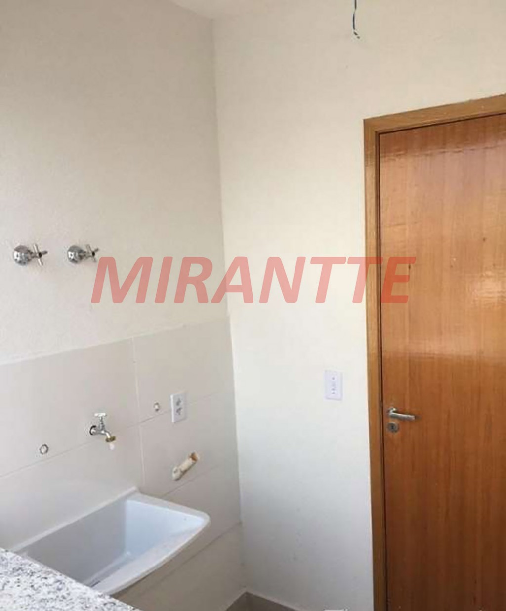 Apartamento de 39m² com 1 quarto em Vila Paulo Silas