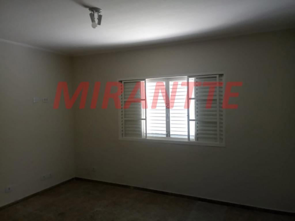Sobrado de 211m² com 3 quartos em Tremembe