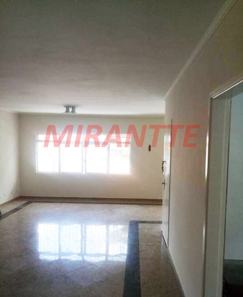 Sobrado de 211m² com 3 quartos em Tremembe
