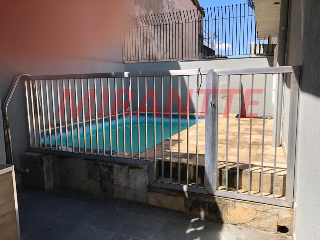 Sobrado de 211m² com 3 quartos em Tremembe