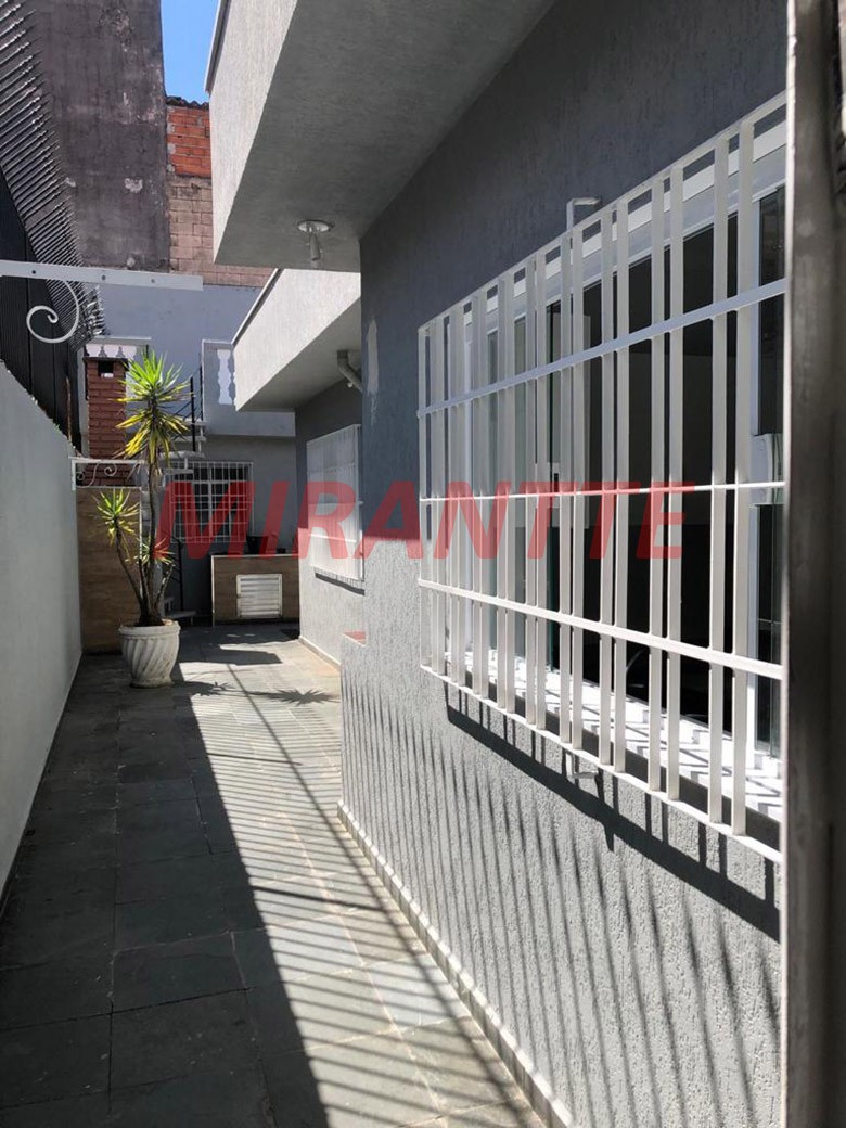 Sobrado de 211m² com 3 quartos em Tremembe