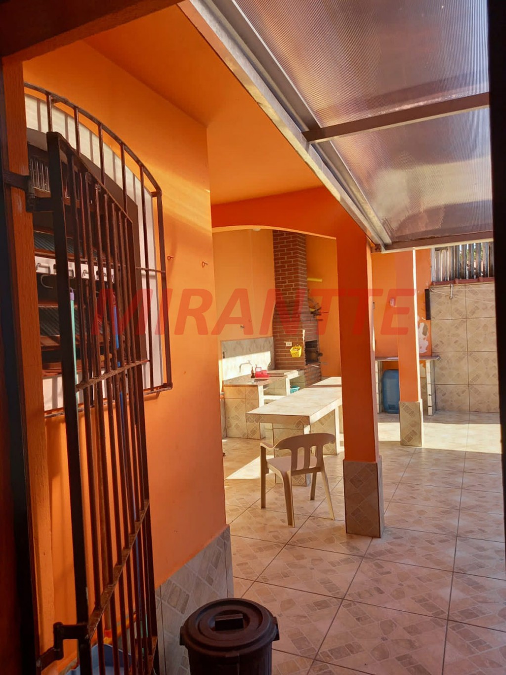 Casa terrea de 114m² com 2 quartos em Suarão