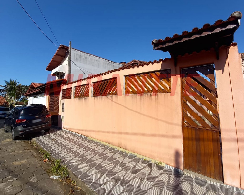 Casa terrea de 114m² com 2 quartos em Suarão