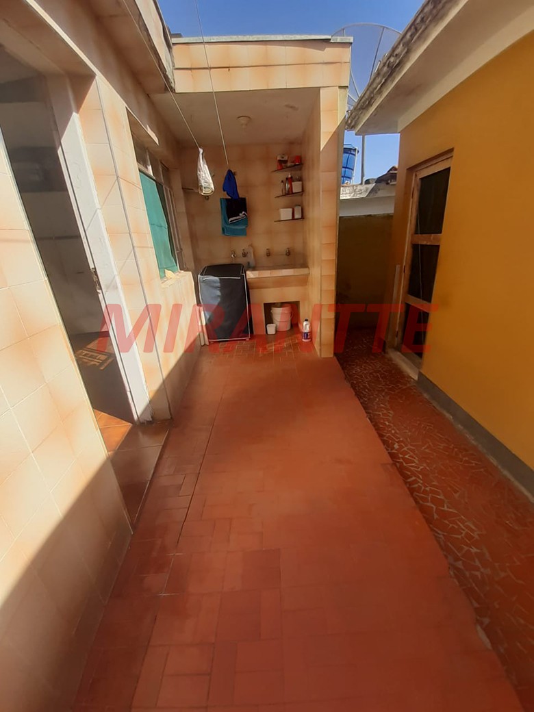 Casa terrea de 141m² com 2 quartos em Água Fria