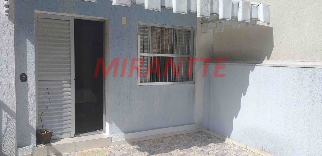 Sobrado de 191m² com 2 quartos em Água Fria