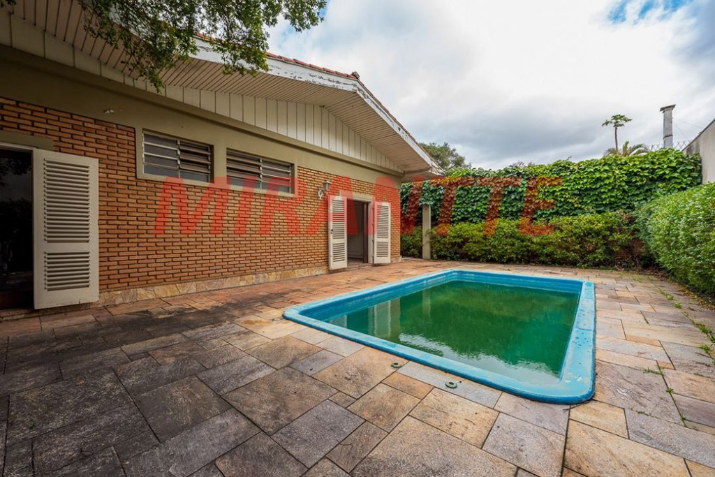 Casa terrea de 389m² com 4 quartos em Vila Madalena