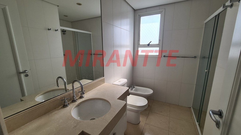 Cobertura duplex de 466m² com 4 quartos em Moema
