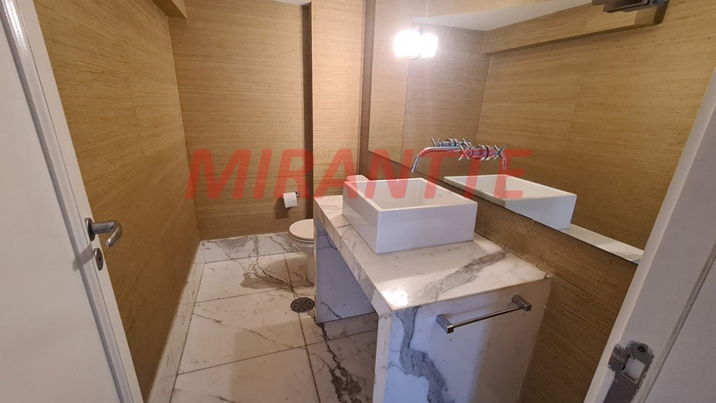 Cobertura duplex de 466m² com 4 quartos em Moema