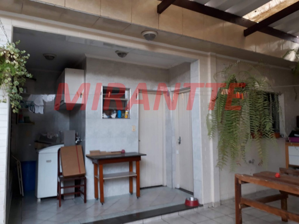 Sobrado de 181m² com 3 quartos em Vila Nova Carolina