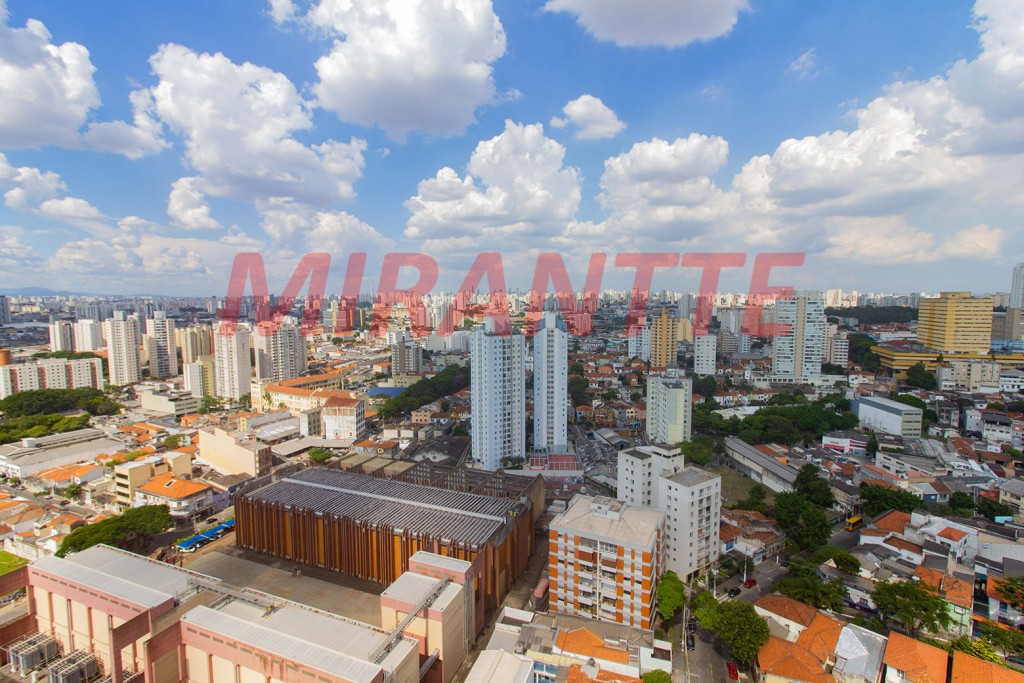 Apartamento de 99m² com 2 quartos em Cambuci