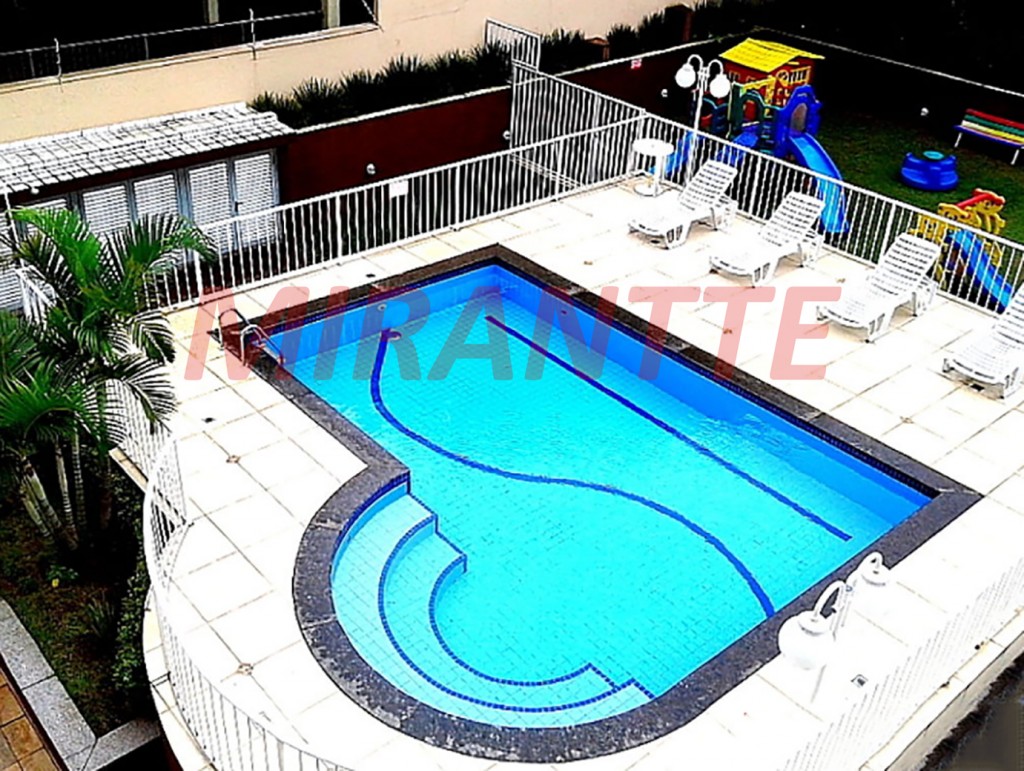 Apartamento de 69m² com 3 quartos em Santa Terezinha