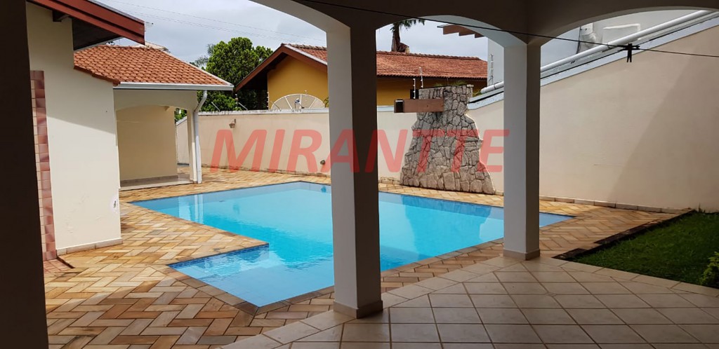 Casa terrea de 340m² com 5 quartos em JD. MIRANTE