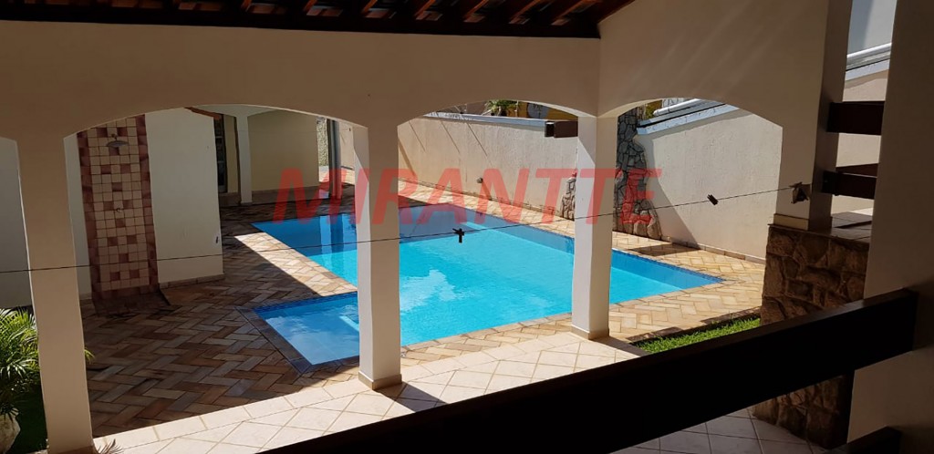 Casa terrea de 340m² com 5 quartos em JD. MIRANTE