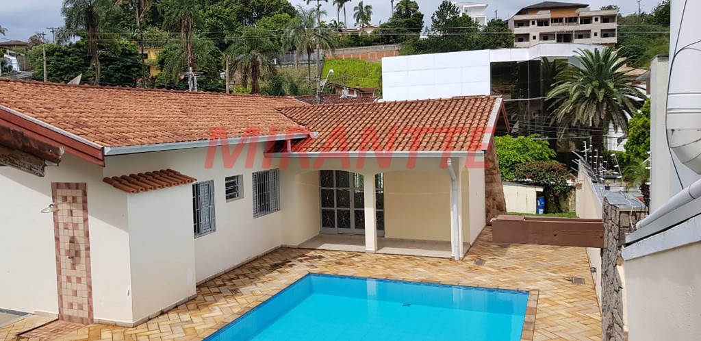 Casa terrea de 340m² com 5 quartos em JD. MIRANTE