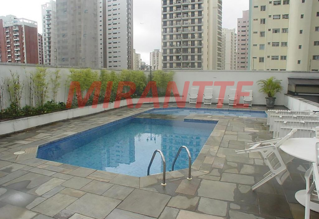 Apartamento de 192m² com 3 quartos em Moema
