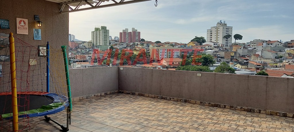Sobrado de 300m² com 5 quartos em Casa Verde