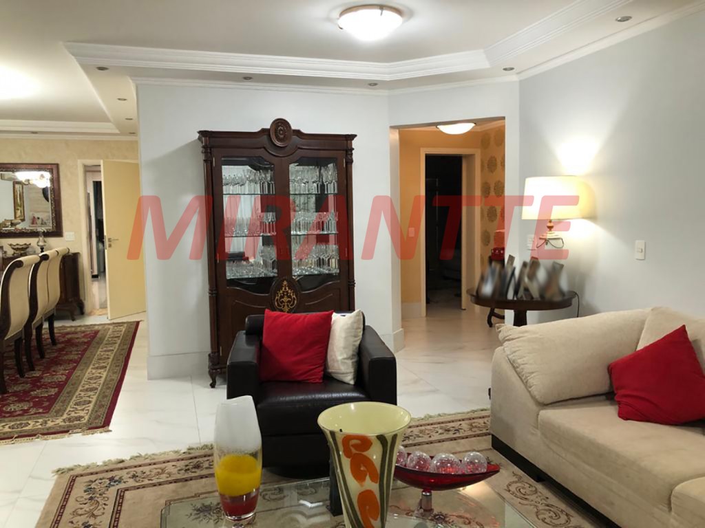 Apartamento de 264m² com 4 quartos em Santana