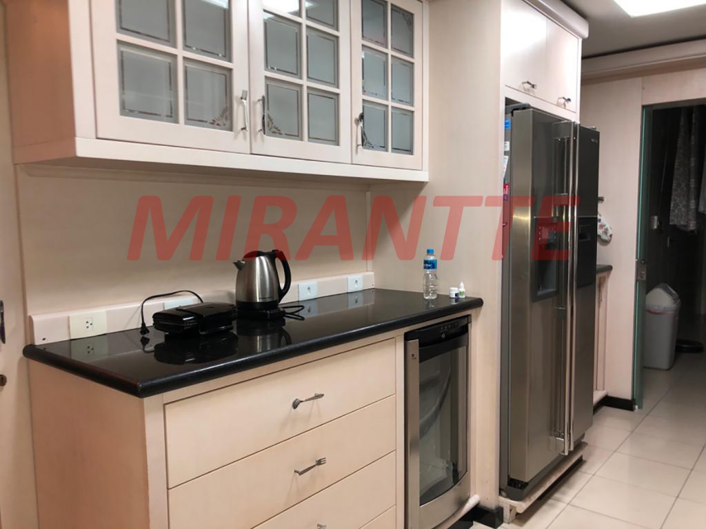 Apartamento de 264m² com 4 quartos em Santana