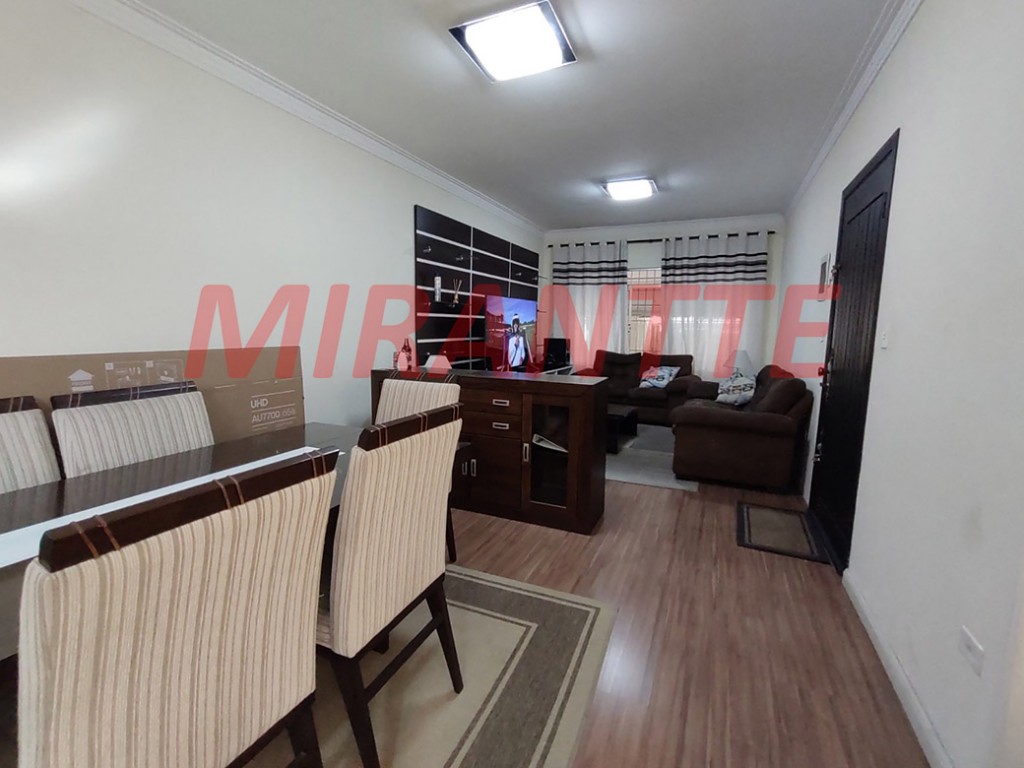 Sobrado de 141m² com 4 quartos em Santana