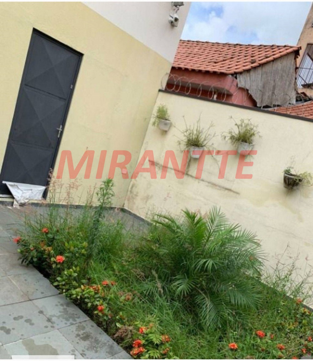 Comercial de 240m² em Casa Verde