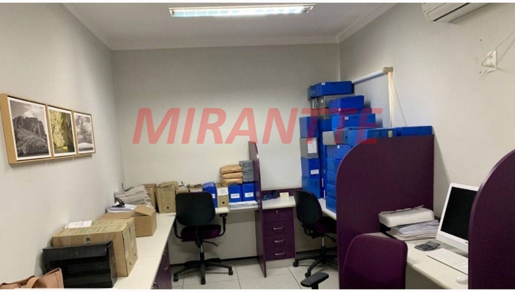 Comercial de 240m² em Casa Verde
