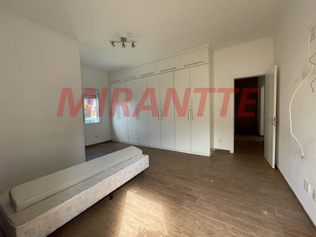 Sobrado de 200m² com 3 quartos em Jardim São Paulo