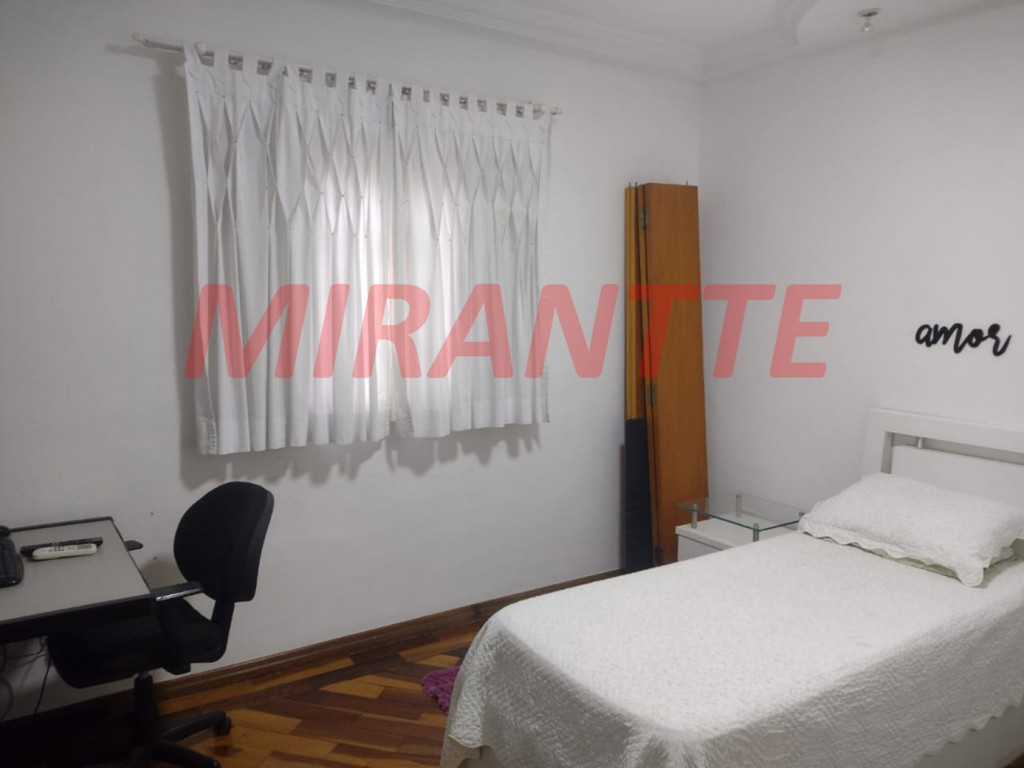 Sobrado de 240m² com 3 quartos em Vila Irmaos Arnoni