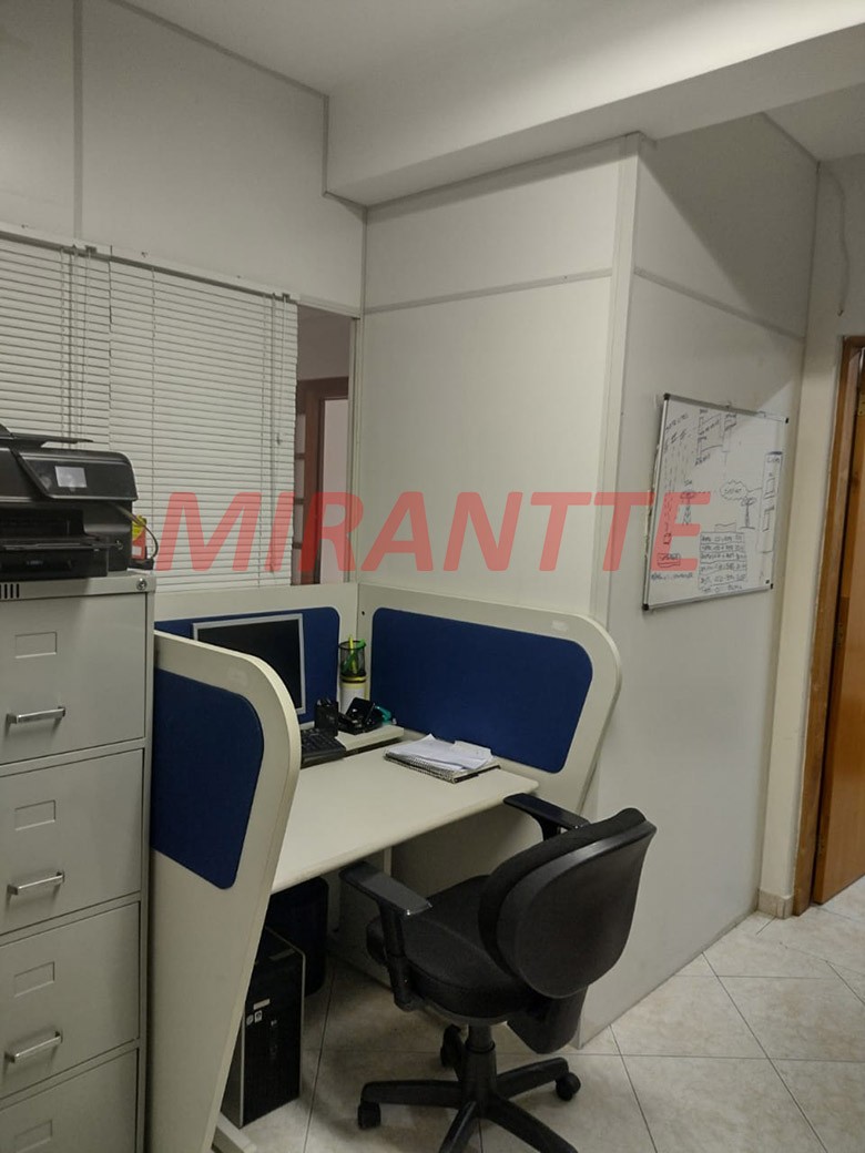 Sobrado de 240m² com 3 quartos em Vila Irmaos Arnoni