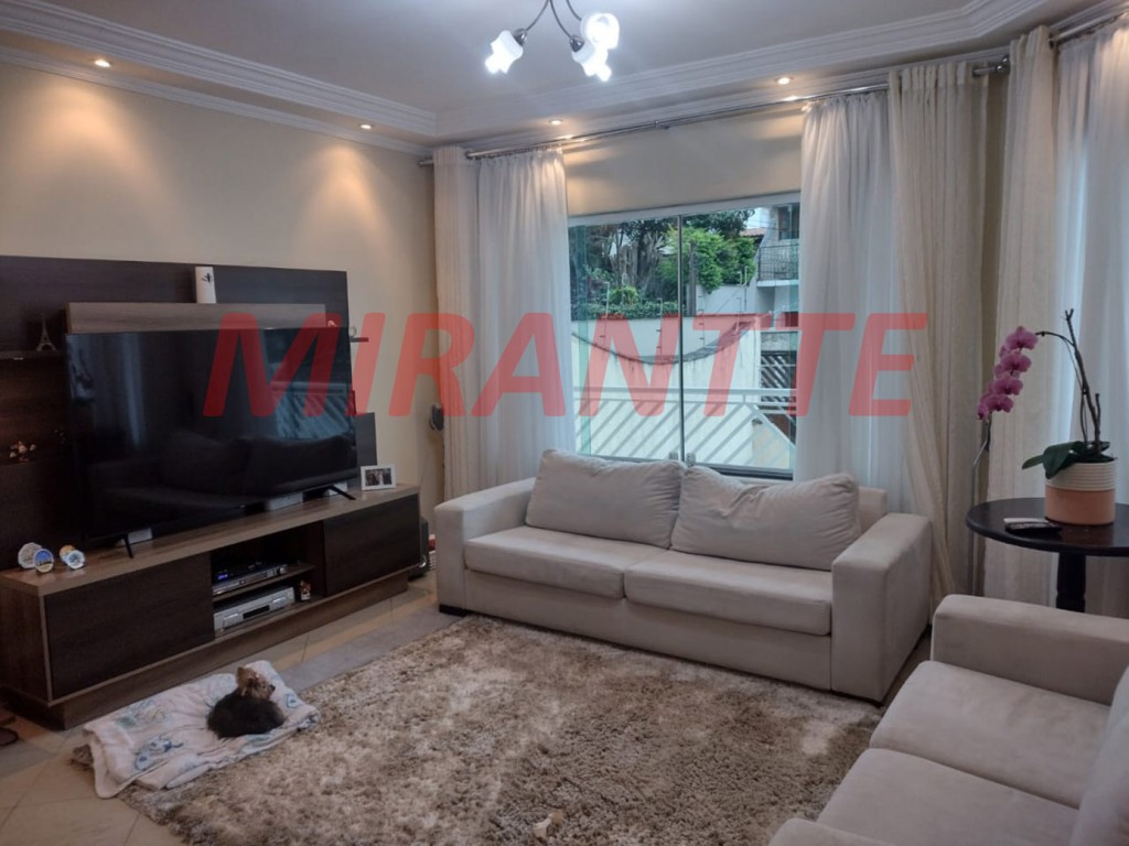 Sobrado de 240m² com 3 quartos em Vila Irmaos Arnoni