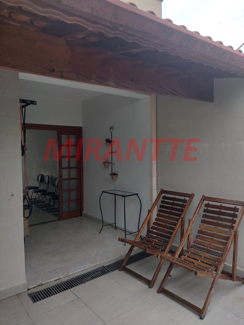 Sobrado de 240m² com 3 quartos em Vila Irmaos Arnoni