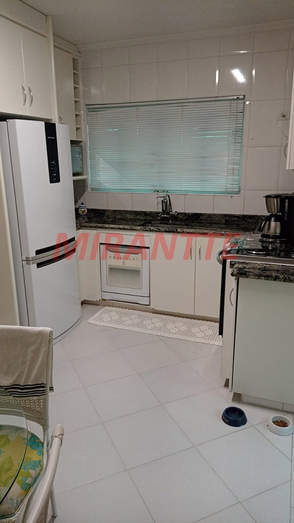 Sobrado de 240m² com 3 quartos em Vila Irmaos Arnoni