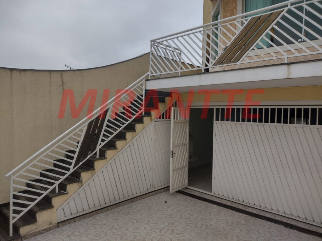 Sobrado de 240m² com 3 quartos em Vila Irmaos Arnoni