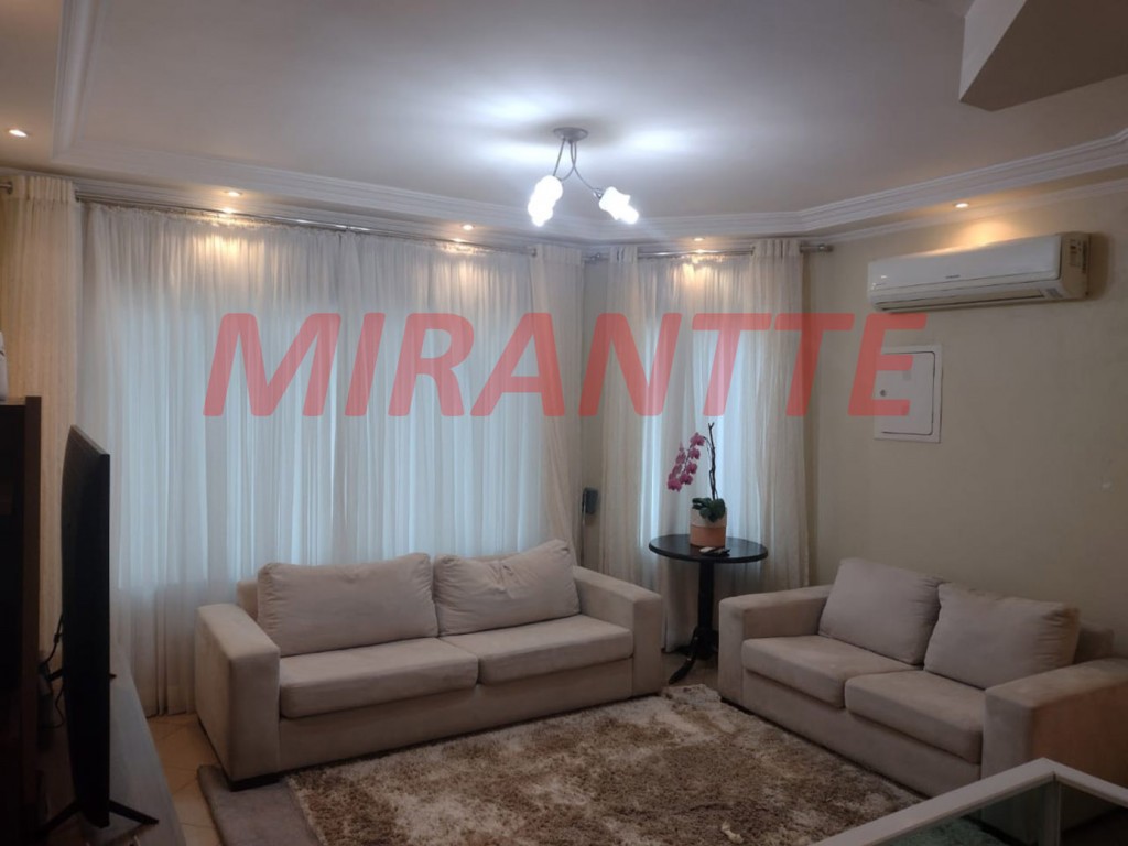 Sobrado de 240m² com 3 quartos em Vila Irmaos Arnoni