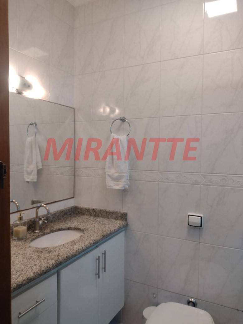 Sobrado de 240m² com 3 quartos em Vila Irmaos Arnoni