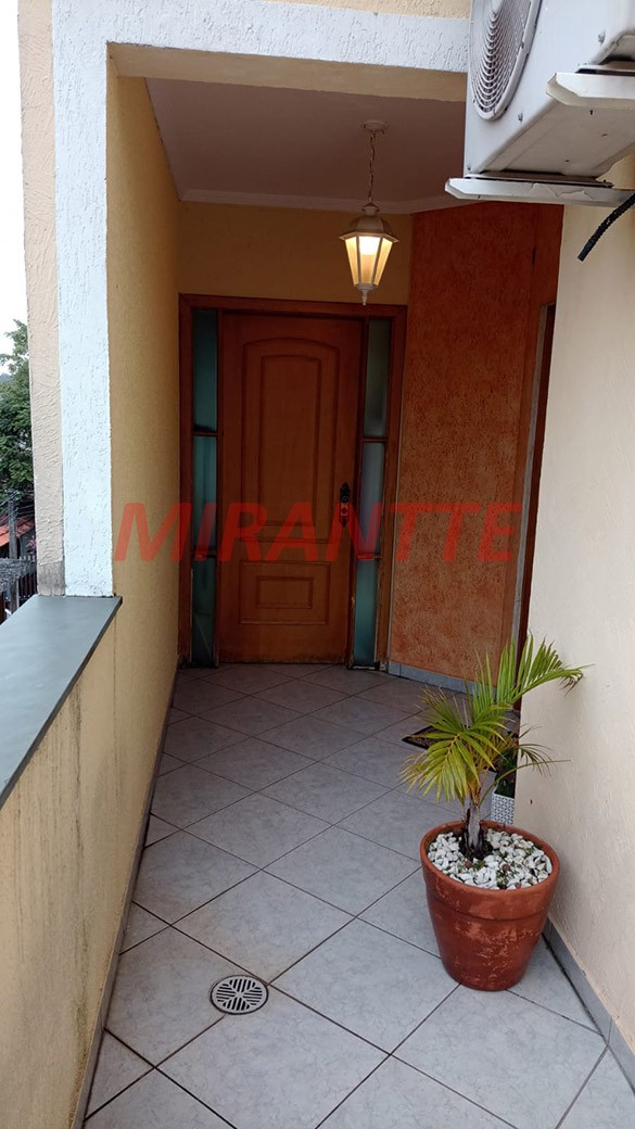 Sobrado de 240m² com 3 quartos em Vila Irmaos Arnoni