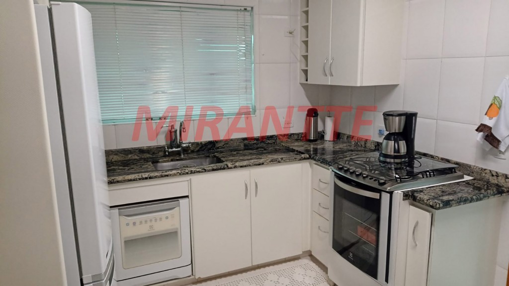 Sobrado de 240m² com 3 quartos em Vila Irmaos Arnoni
