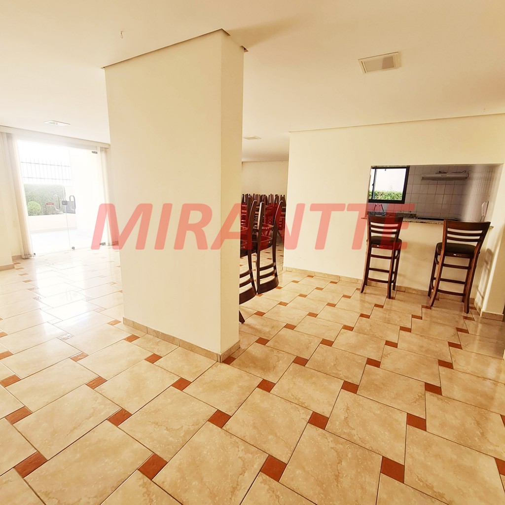Apartamento com 2 quartos em Santa Teresinha