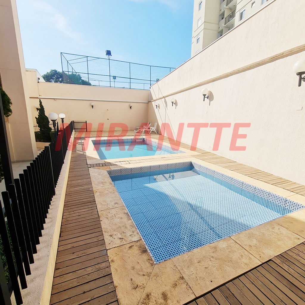 Apartamento com 2 quartos em Santa Teresinha