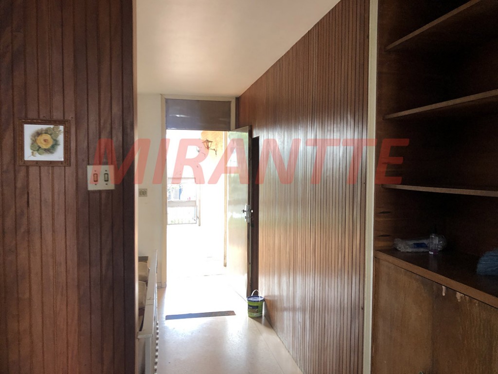 Sobrado de 240m² com 3 quartos em Jardim São Bento