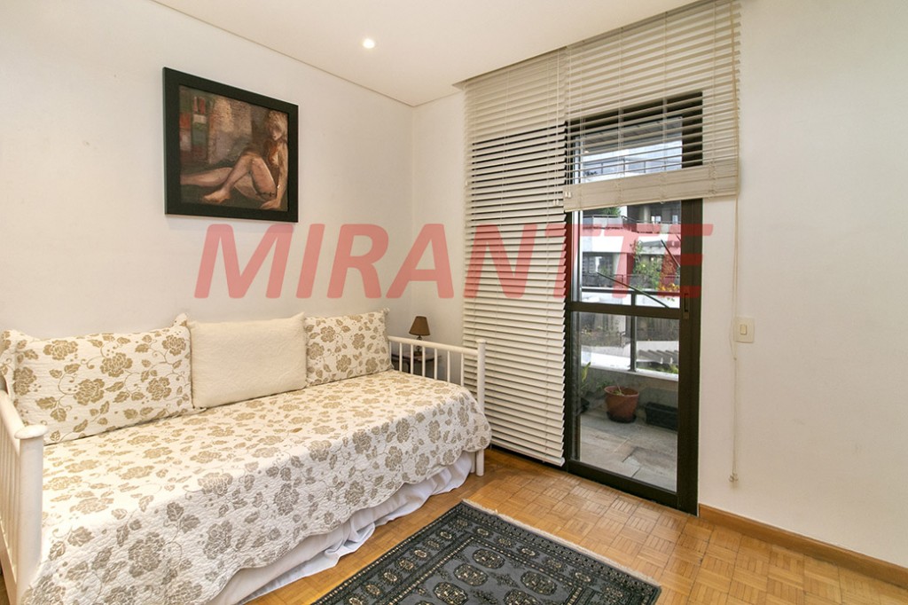 Apartamento de 285m² com 4 quartos em Morumbi