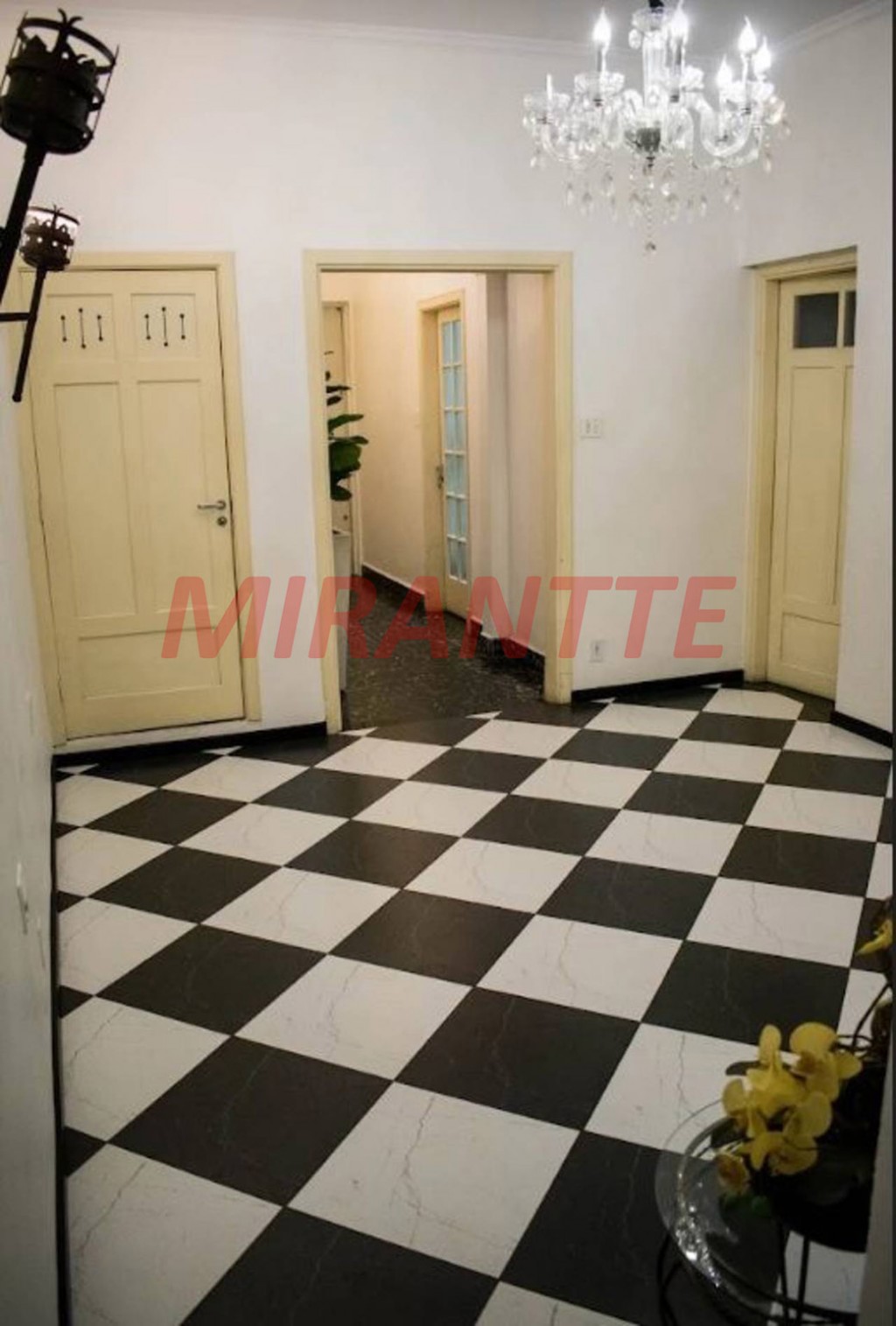 Sobrado de 233m² com 4 quartos em Cambuci